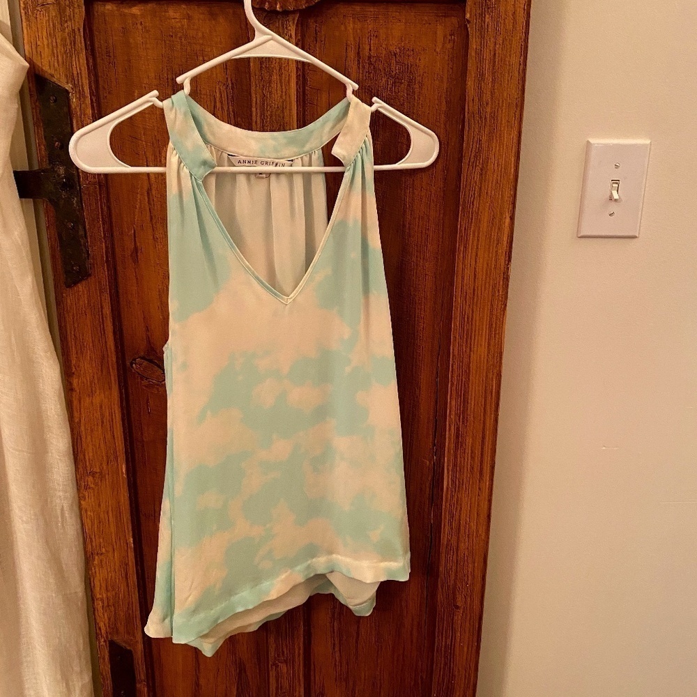 Annie Griffin Sleeveless Silk top. Size M